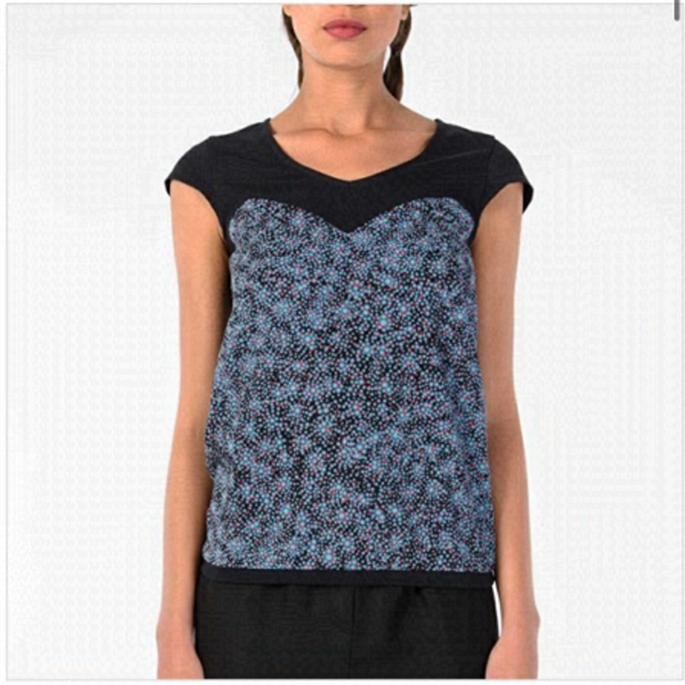 Skunkfunk Belania artsy abstract cap sleeve top
